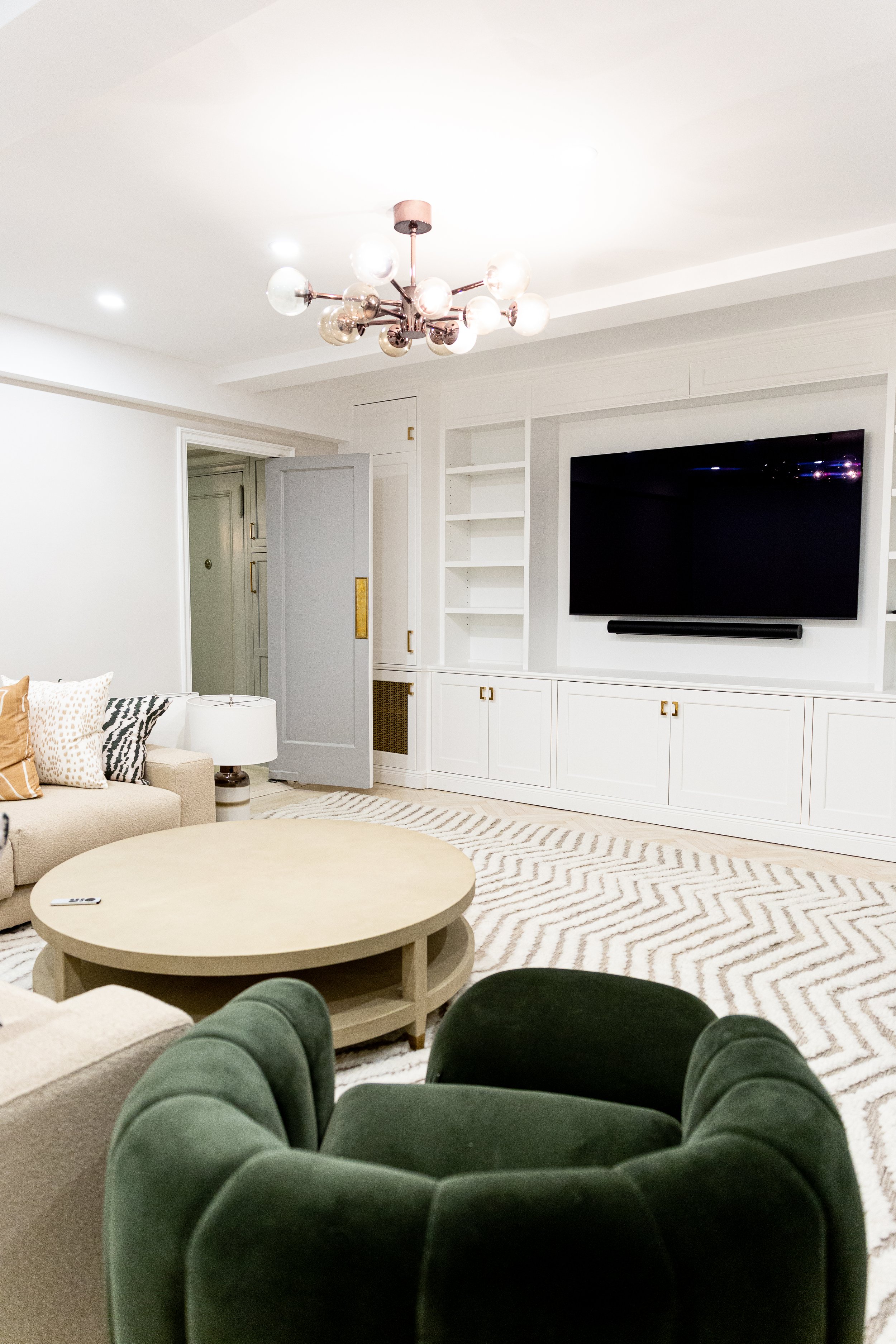 88th and Madison - Image 20